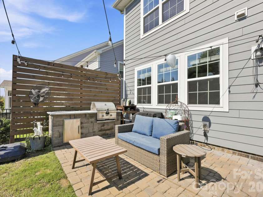 445 Hudson Place, Davidson, NC 28036.  MLS# CAR4407866, YatesRealty ID 40558. 