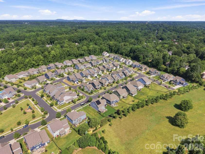 445 Hudson Place, Davidson, NC 28036.  MLS# CAR4407866, YatesRealty ID 40558. 