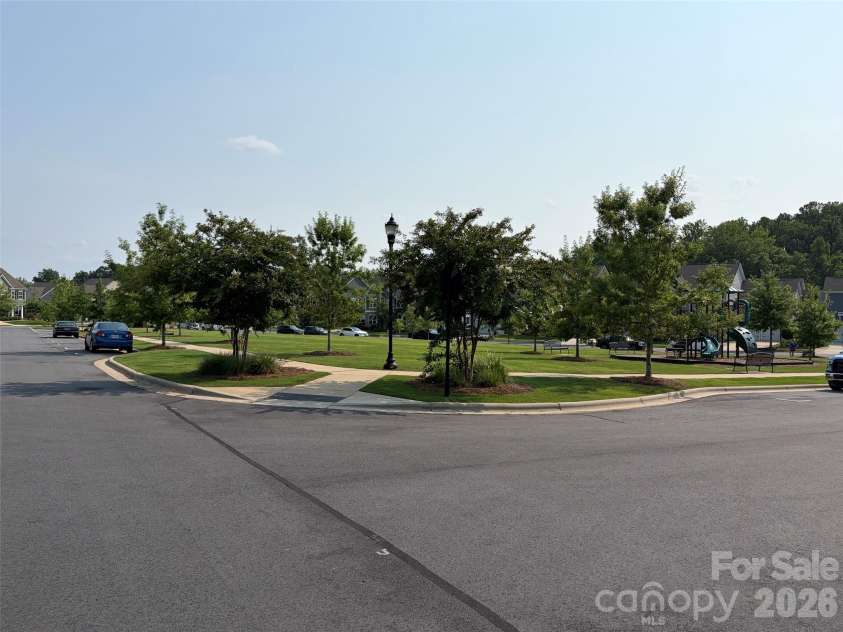 445 Hudson Place, Davidson, NC 28036.  MLS# CAR4407866, YatesRealty ID 40558. 