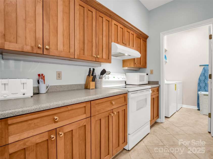 142 Stonecrest Court, Lake Lure, NC 28746.  MLS# CAR4237751, YatesRealty ID 4056. 