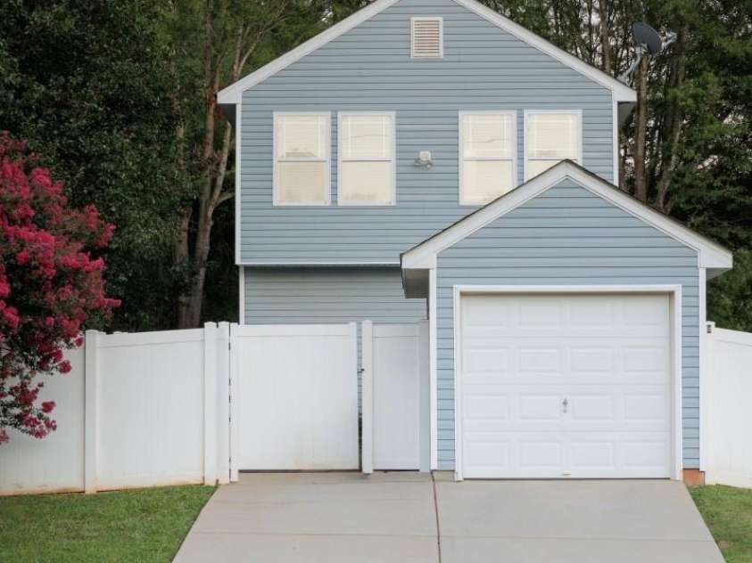 12355 Walden Lea Drive, Huntersville, NC 28078.  MLS# CAR4407832, YatesRealty ID 40560. 