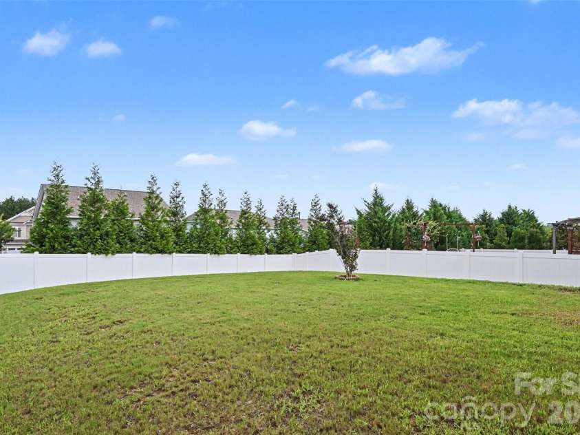 239 Sycamore Drive, Lancaster, SC 29720.  MLS# CAR4406079, YatesRealty ID 40561. 