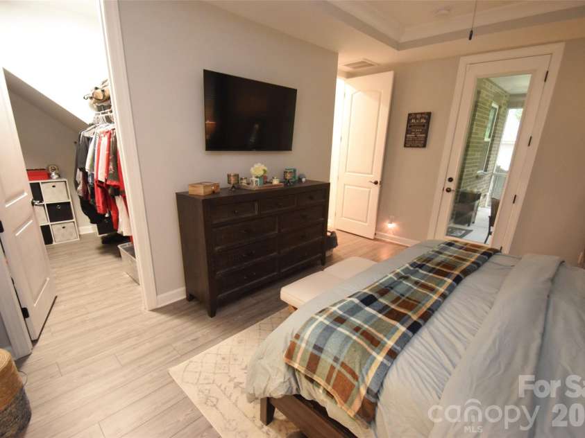 9654 Liberty Hill Drive, Mint Hill, NC 28227.  MLS# CAR4408915, YatesRealty ID 40562. 