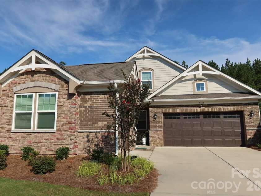 9654 Liberty Hill Drive, Mint Hill, NC 28227.  MLS# CAR4408915, YatesRealty ID 40562. 