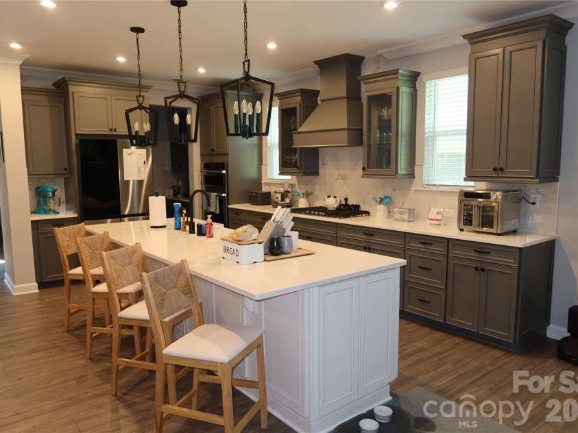 9654 Liberty Hill Drive, Mint Hill, NC 28227.  MLS# CAR4408915, YatesRealty ID 40562. 