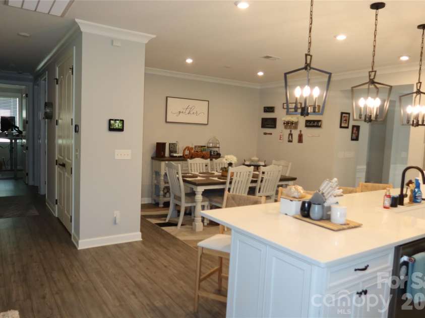 9654 Liberty Hill Drive, Mint Hill, NC 28227.  MLS# CAR4408915, YatesRealty ID 40562. 