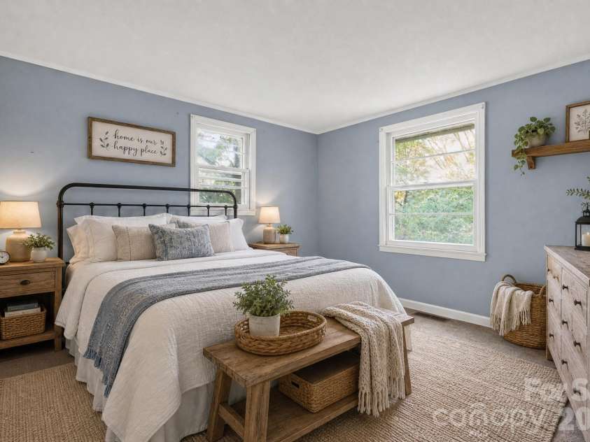 607 Texas Trail, Dallas, NC 28034.  MLS# CAR4409810, YatesRealty ID 40564. 