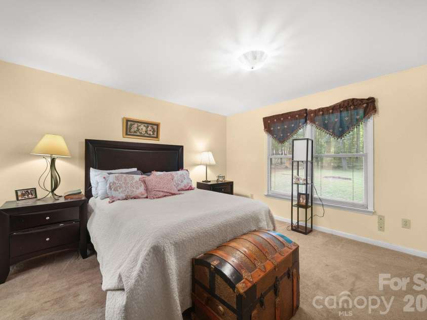 832 Old Cedar Circle, York, SC 29745.  MLS# CAR4407184, YatesRealty ID 40566. 