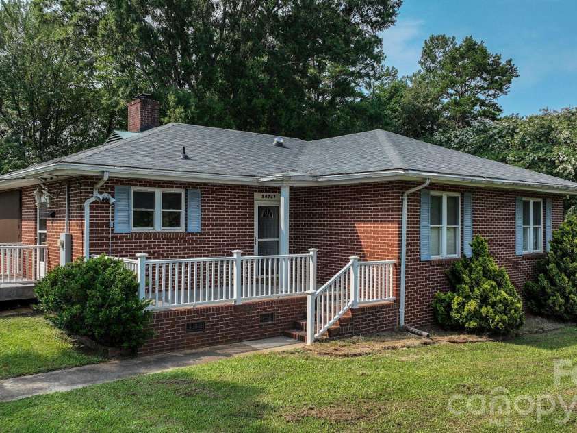 24747 Millingport Road, Locust, NC 28097.  MLS# CAR4407883, YatesRealty ID 40567. 