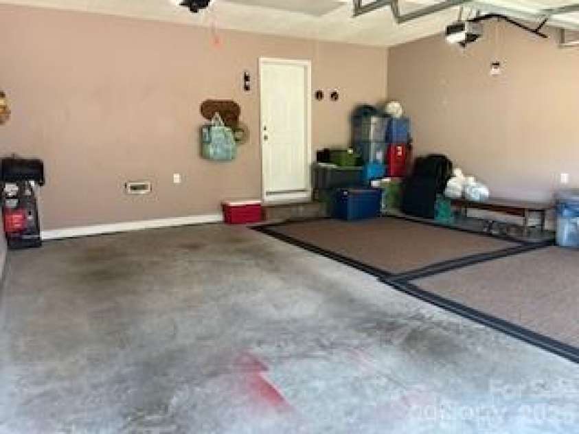 125 Toney Street, Shelby, NC 28152.  MLS# CAR4409081, YatesRealty ID 40568. 