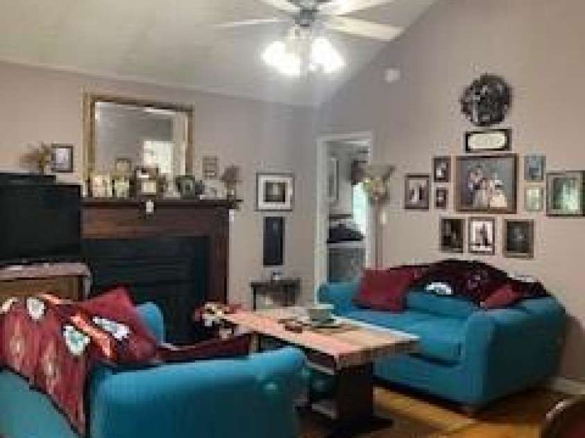 125 Toney Street, Shelby, NC 28152.  MLS# CAR4409081, YatesRealty ID 40568. 