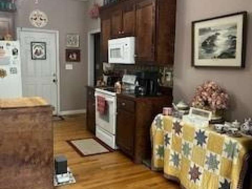 125 Toney Street, Shelby, NC 28152.  MLS# CAR4409081, YatesRealty ID 40568. 
