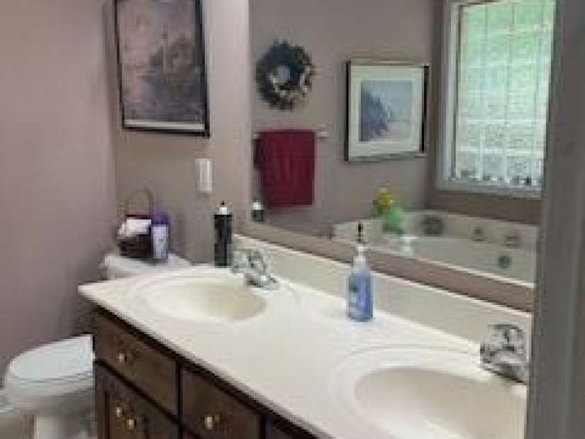 125 Toney Street, Shelby, NC 28152.  MLS# CAR4409081, YatesRealty ID 40568. 