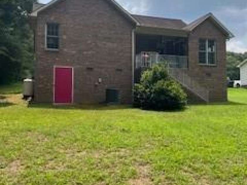 125 Toney Street, Shelby, NC 28152.  MLS# CAR4409081, YatesRealty ID 40568. 