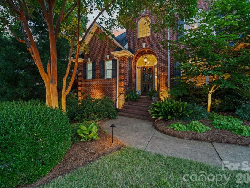 4333 Winder Trail, Gastonia, NC 28056.  MLS# CAR4409646, YatesRealty ID 40569. 