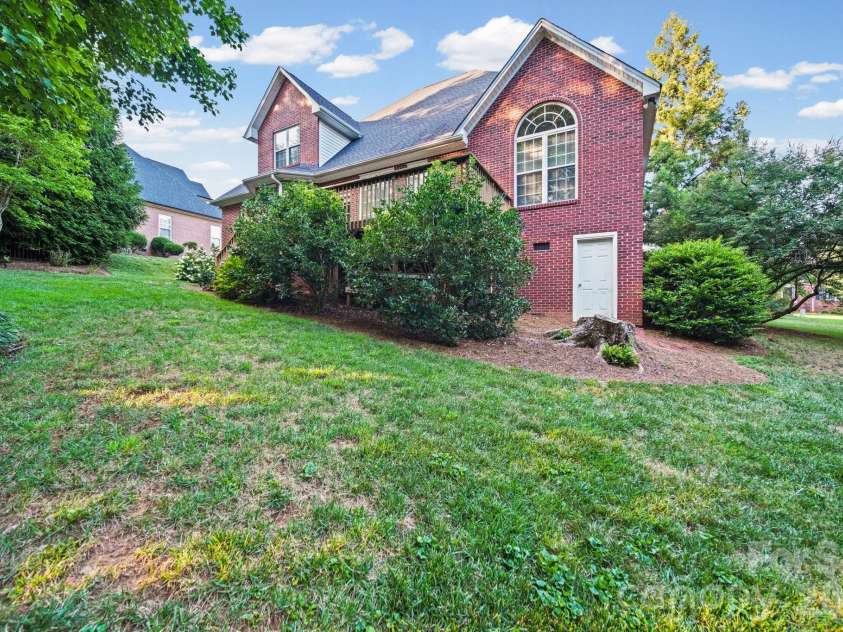 4333 Winder Trail, Gastonia, NC 28056.  MLS# CAR4409646, YatesRealty ID 40569. 