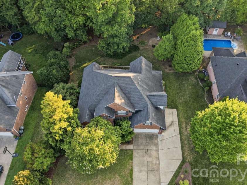 4333 Winder Trail, Gastonia, NC 28056.  MLS# CAR4409646, YatesRealty ID 40569. 