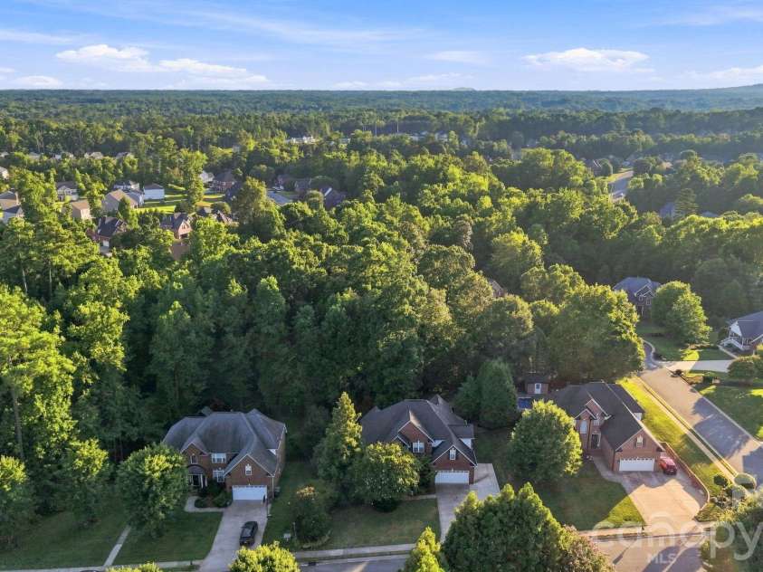 4333 Winder Trail, Gastonia, NC 28056.  MLS# CAR4409646, YatesRealty ID 40569. 