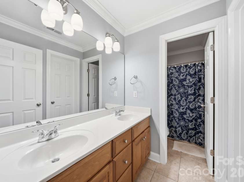 4333 Winder Trail, Gastonia, NC 28056.  MLS# CAR4409646, YatesRealty ID 40569. 