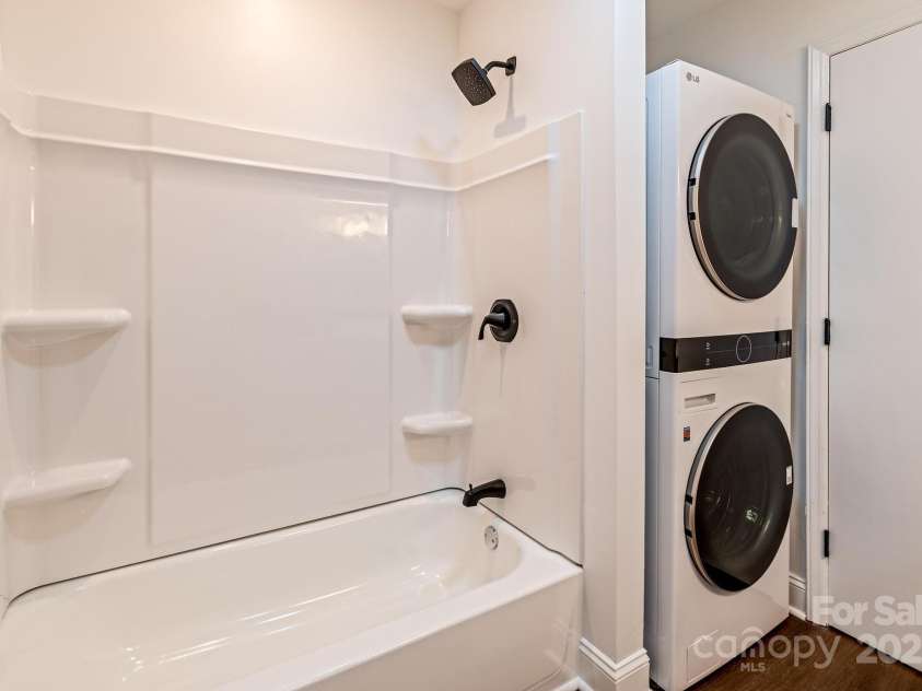 155 Mcallister Road, Statesville, NC 28625.  MLS# CAR4273725, YatesRealty ID 4057. 