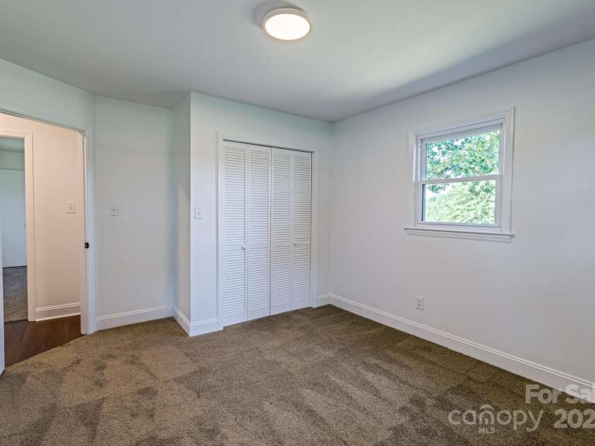 155 Mcallister Road, Statesville, NC 28625.  MLS# CAR4273725, YatesRealty ID 4057. 