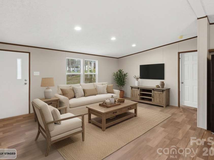 1685 Dawnview Lane, Lincolnton, NC 28092.  MLS# CAR4356599, YatesRealty ID 4057. 