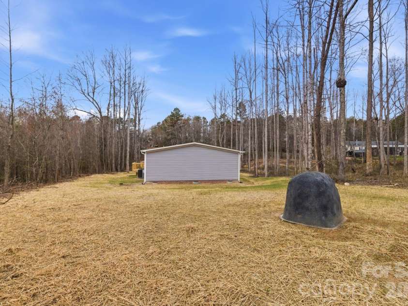 1685 Dawnview Lane, Lincolnton, NC 28092.  MLS# CAR4356599, YatesRealty ID 4057. 