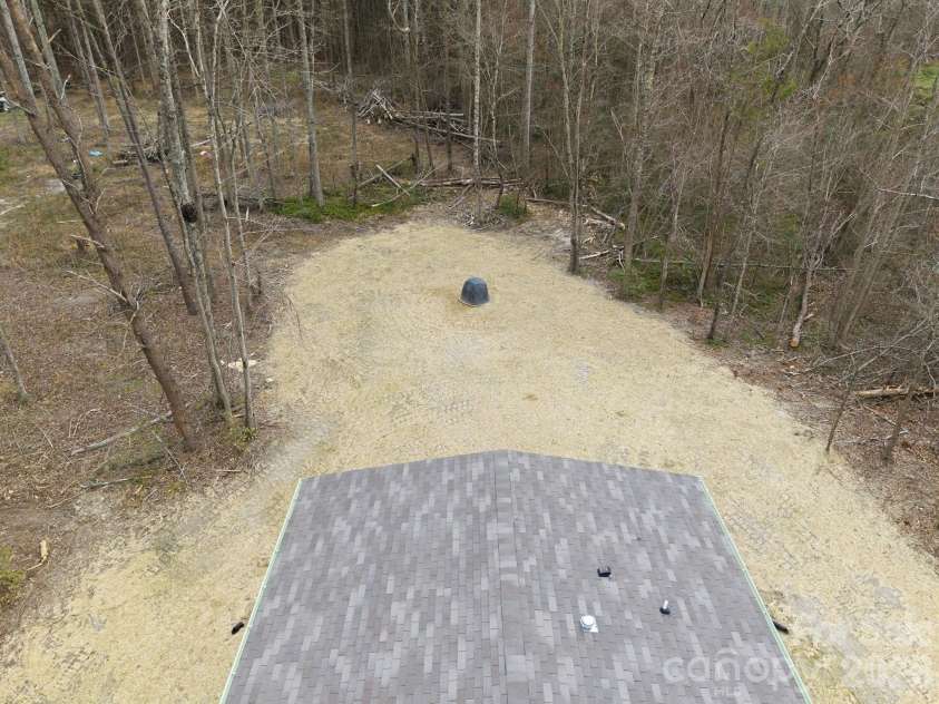 1685 Dawnview Lane, Lincolnton, NC 28092.  MLS# CAR4356599, YatesRealty ID 4057. 
