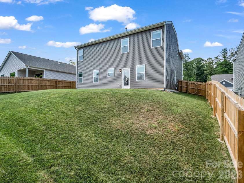 126 Ashelyn Park Drive, Fletcher, NC 28732.  MLS# CAR4409289, YatesRealty ID 40570. 