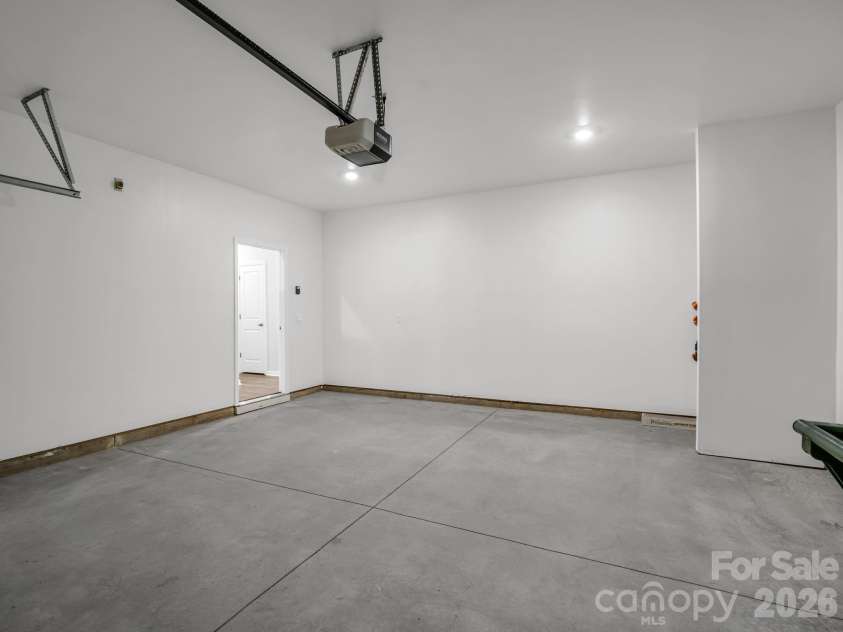 126 Ashelyn Park Drive, Fletcher, NC 28732.  MLS# CAR4409289, YatesRealty ID 40570. 