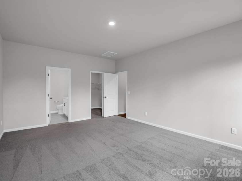 126 Ashelyn Park Drive, Fletcher, NC 28732.  MLS# CAR4409289, YatesRealty ID 40570. 