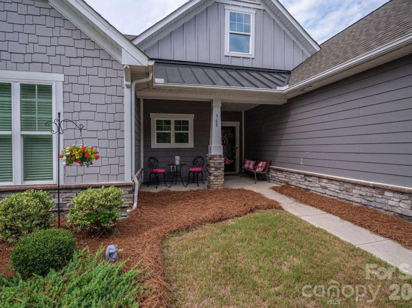 368 Picasso Trail, Mount Holly, NC 28120.  MLS# CAR4409025, YatesRealty ID 40575. 