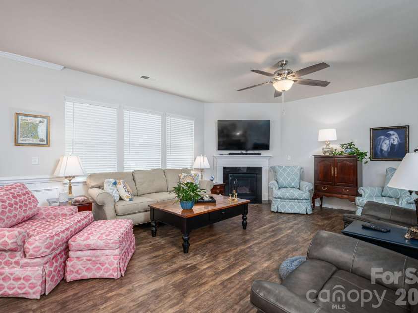 368 Picasso Trail, Mount Holly, NC 28120.  MLS# CAR4409025, YatesRealty ID 40575. 