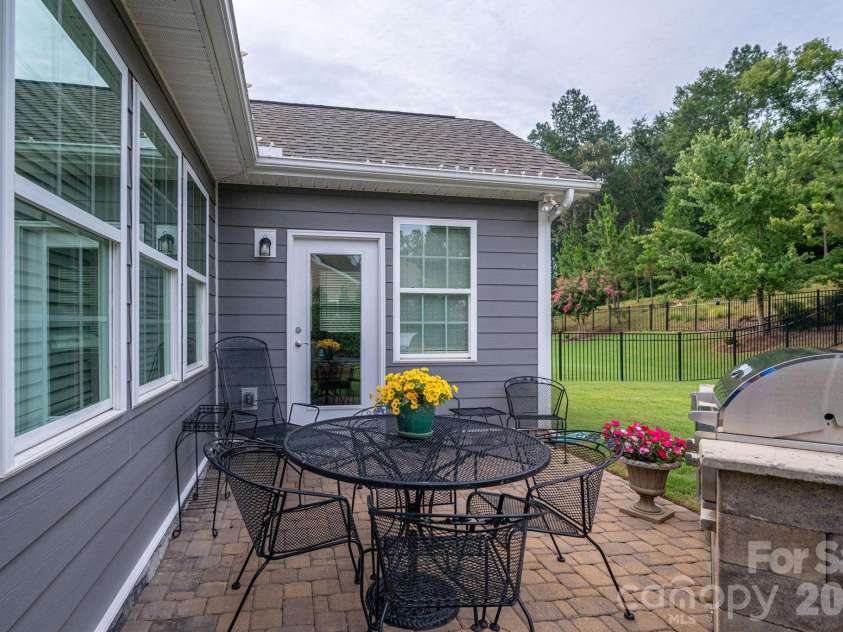 368 Picasso Trail, Mount Holly, NC 28120.  MLS# CAR4409025, YatesRealty ID 40575. 