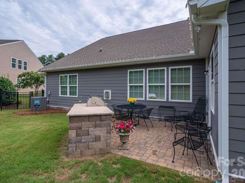 368 Picasso Trail, Mount Holly, NC 28120.  MLS# CAR4409025, YatesRealty ID 40575. 