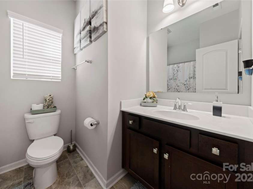 1568 Whitman Court, York, SC 29745.  MLS# CAR4195754, YatesRealty ID 4058. 1st Floor Bathroom