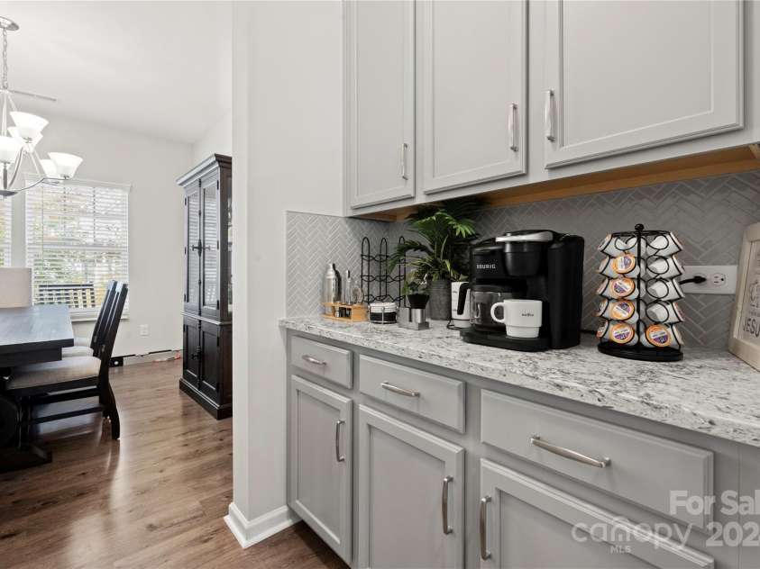 1568 Whitman Court, York, SC 29745.  MLS# CAR4195754, YatesRealty ID 4058. Butler's Pantry