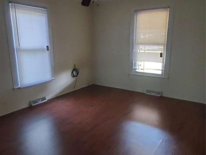 1905 Crestmont Avenue, Kannapolis, NC 28081.  MLS# CAR4409449, YatesRealty ID 40581. Bedroom
