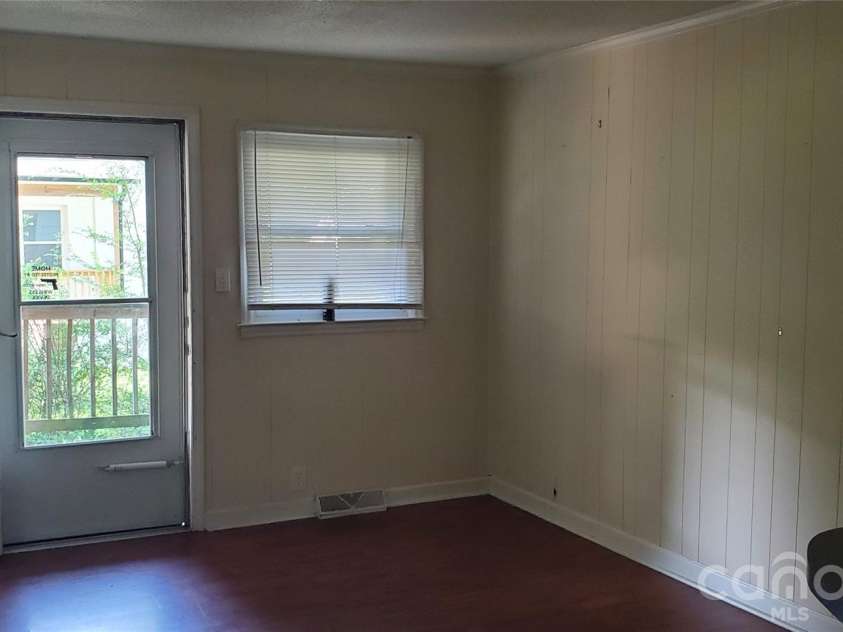 1905 Crestmont Avenue, Kannapolis, NC 28081.  MLS# CAR4409449, YatesRealty ID 40581. Dining Room or Den