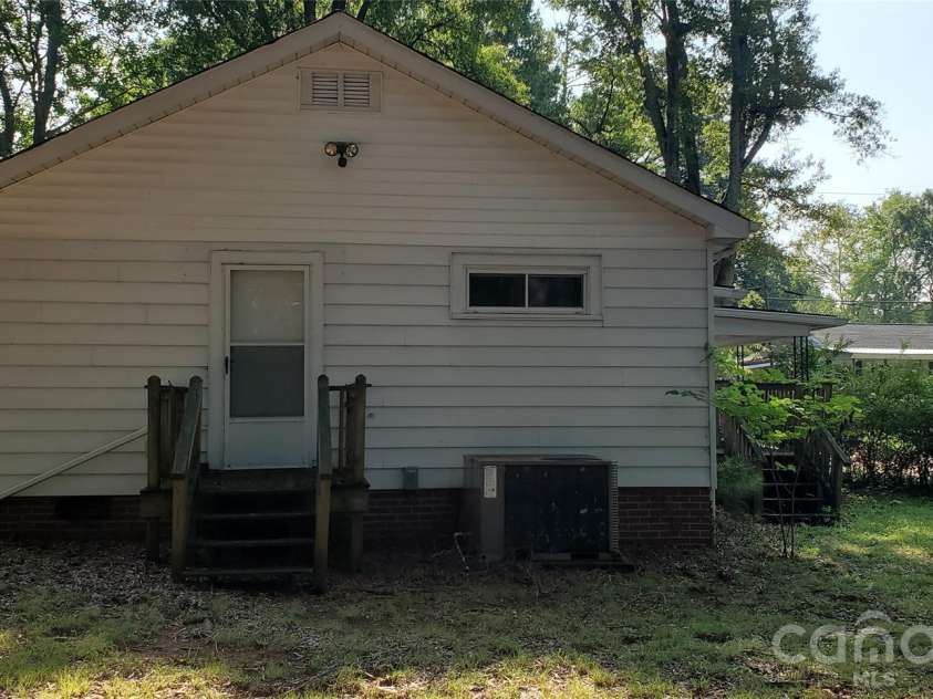 1905 Crestmont Avenue, Kannapolis, NC 28081.  MLS# CAR4409449, YatesRealty ID 40581. Rear View