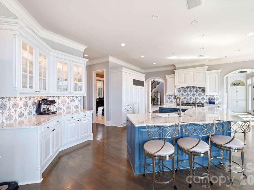 18332 Harbor Light Boulevard, Cornelius, NC 28031.  MLS# CAR4409925, YatesRealty ID 40586. 