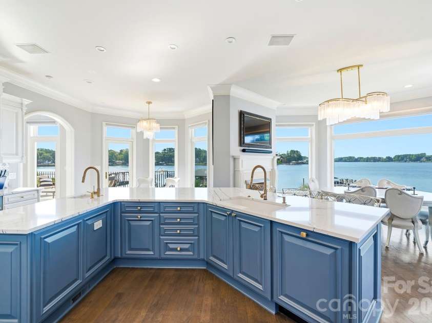 18332 Harbor Light Boulevard, Cornelius, NC 28031.  MLS# CAR4409925, YatesRealty ID 40586. 