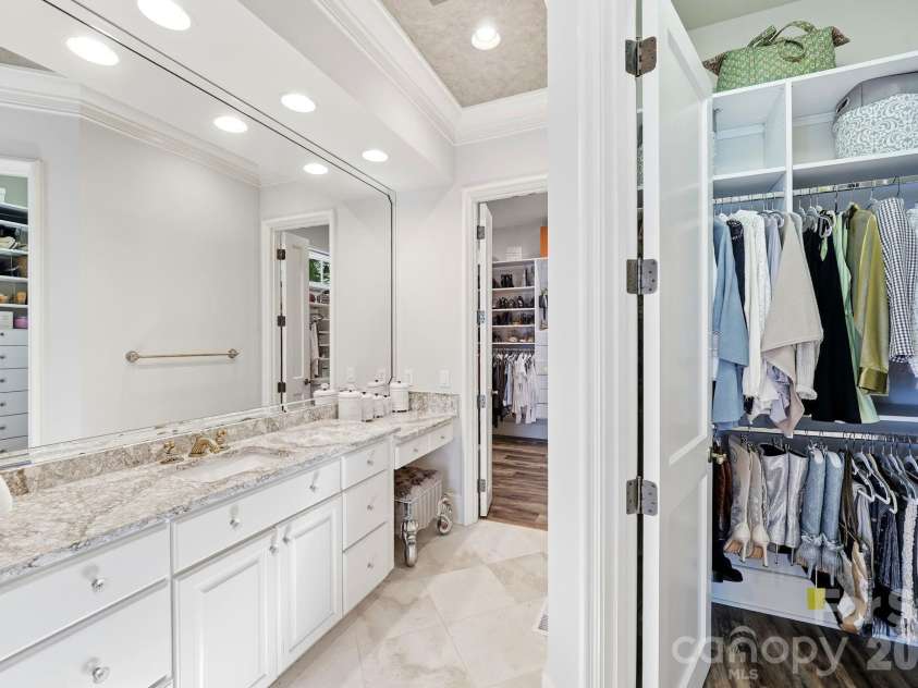 18332 Harbor Light Boulevard, Cornelius, NC 28031.  MLS# CAR4409925, YatesRealty ID 40586. 
