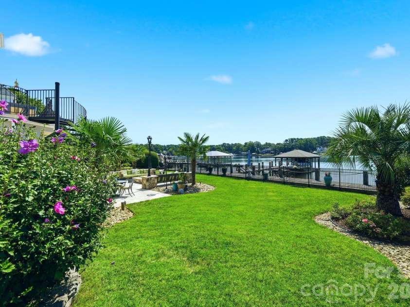 18332 Harbor Light Boulevard, Cornelius, NC 28031.  MLS# CAR4409925, YatesRealty ID 40586. 