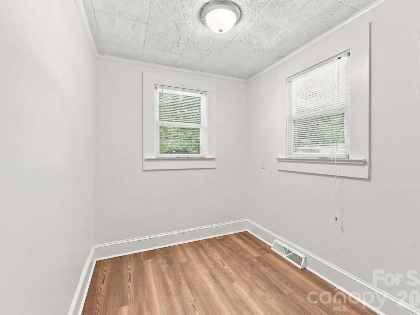 74 Pinecrest Drive, Concord, NC 28027.  MLS# CAR4404685, YatesRealty ID 40589. 