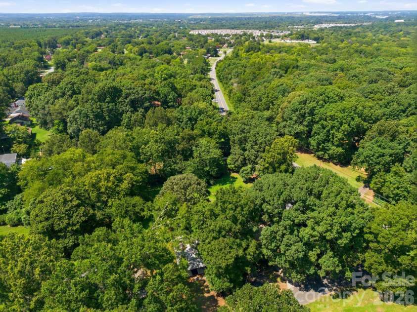 74 Pinecrest Drive, Concord, NC 28027.  MLS# CAR4404685, YatesRealty ID 40589. 