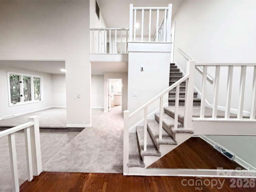 608 Amanda Drive, Matthews, NC 28104.  MLS# CAR4409974, YatesRealty ID 40590. 