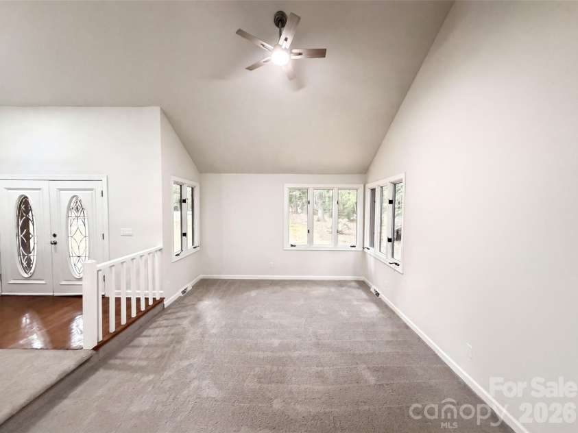 608 Amanda Drive, Matthews, NC 28104.  MLS# CAR4409974, YatesRealty ID 40590. 