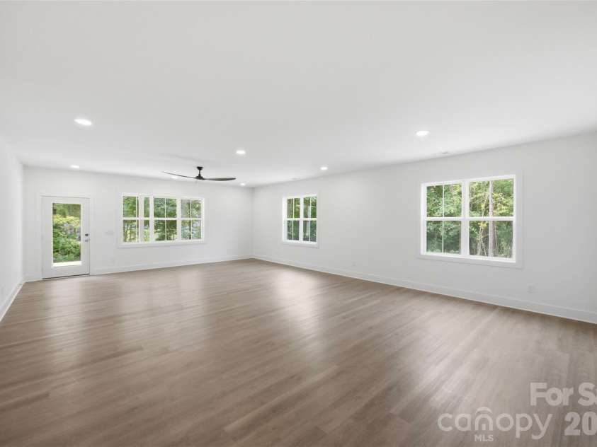 5088 Lacewood Court, Concord, NC 28025.  MLS# CAR4409269, YatesRealty ID 40595. 