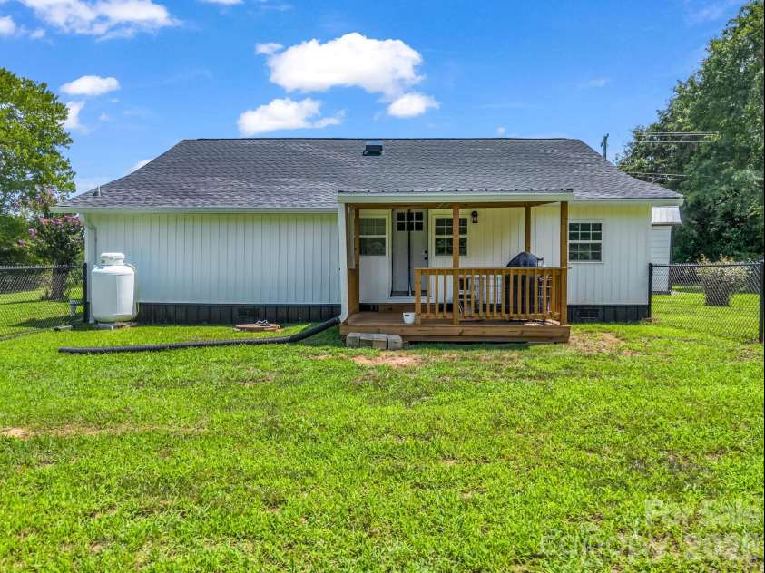 605 Hollis Road, Ellenboro, NC 28040.  MLS# CAR4408774, YatesRealty ID 40597. 